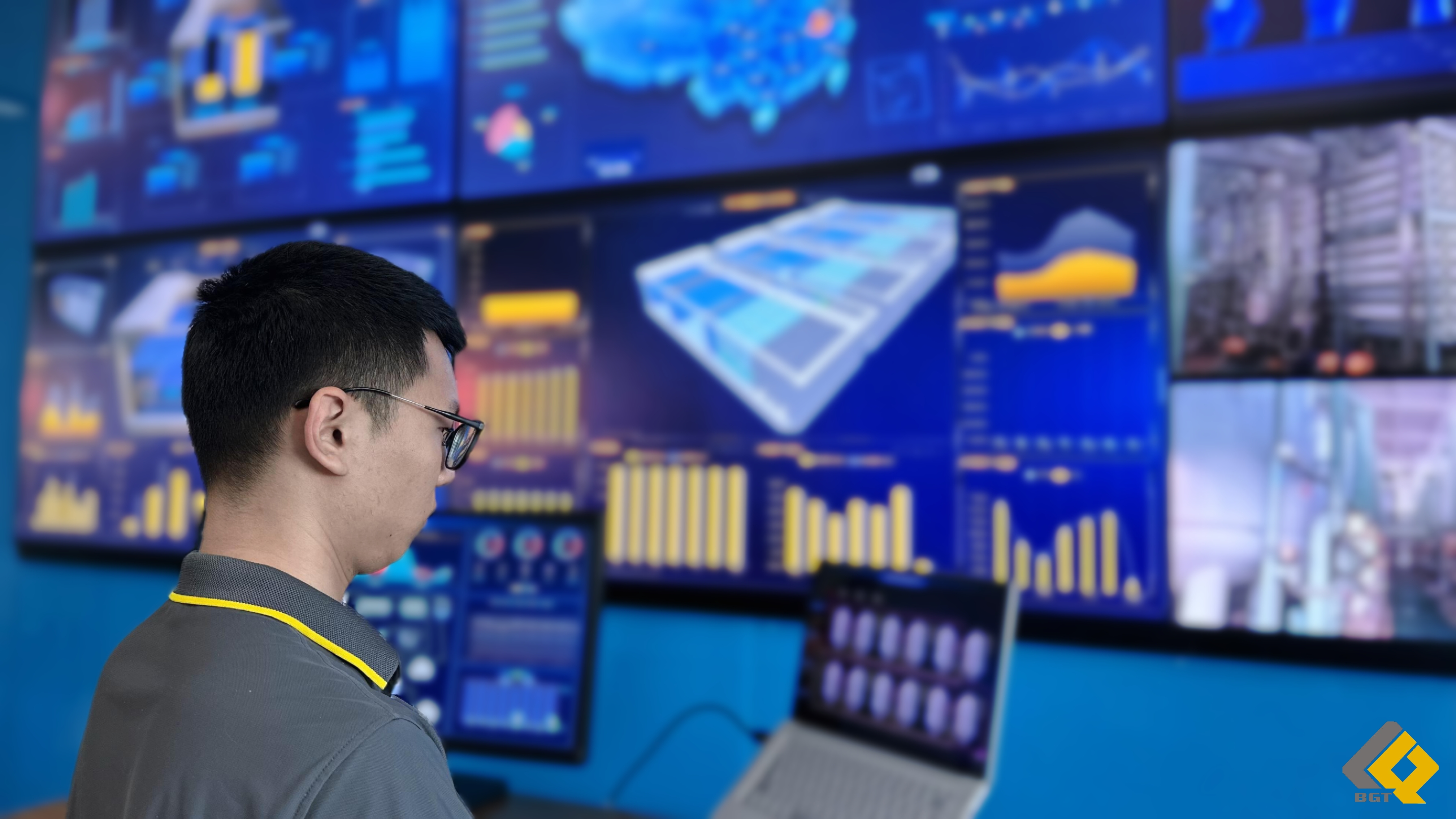 “人工智能+”z6com·尊龙凯时在行动